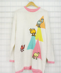 Langer 80er Jahre Pullover "Camels"