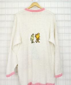 Alternative view of Langer 80er Jahre Pullover "Camels"